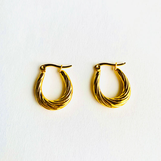 Ribbed Twist Hoops