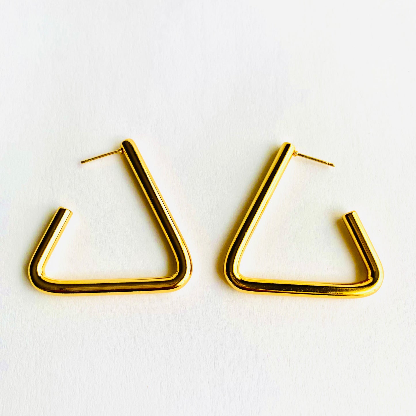 Triangle Hoops