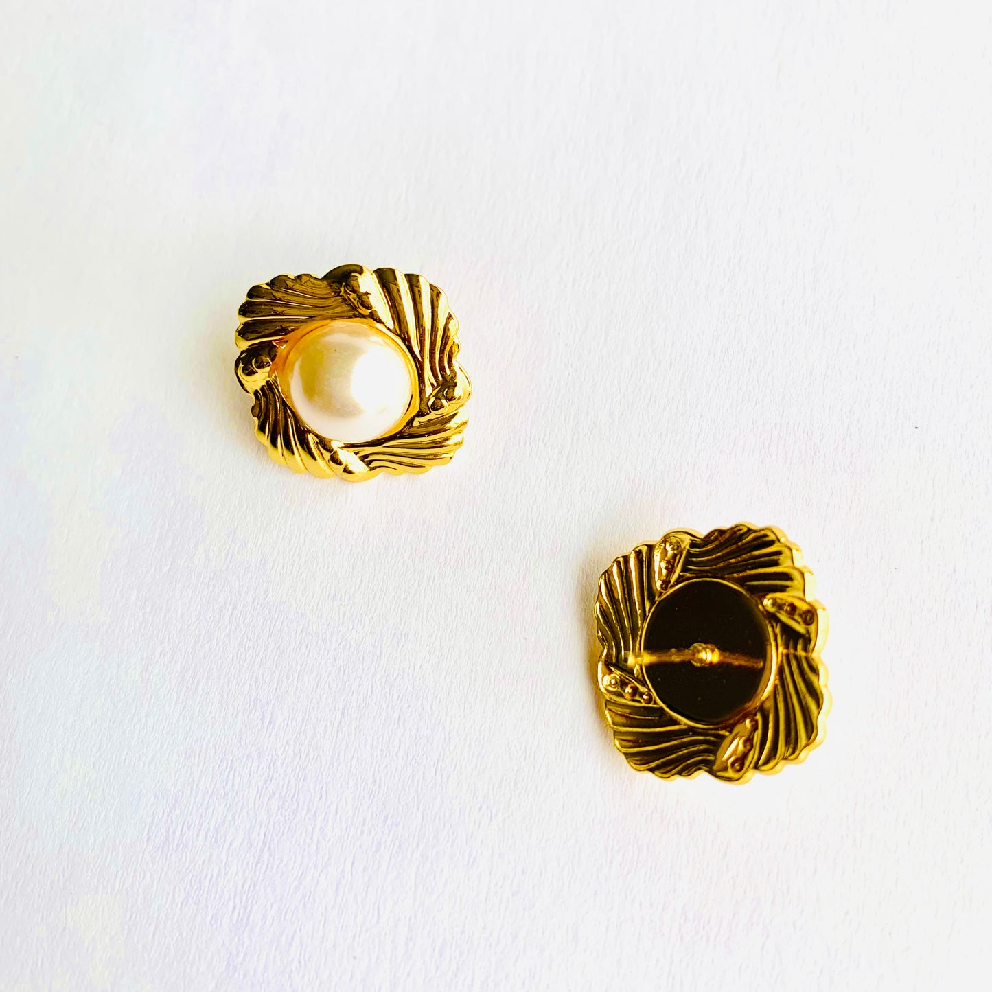 Diana Pearl Studs