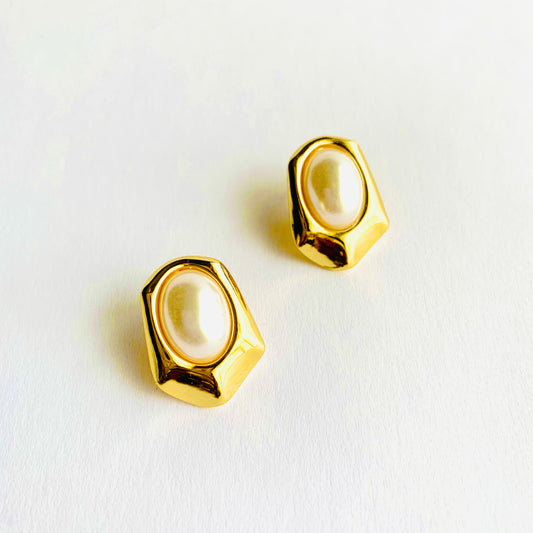 Vintage Pearl Studs