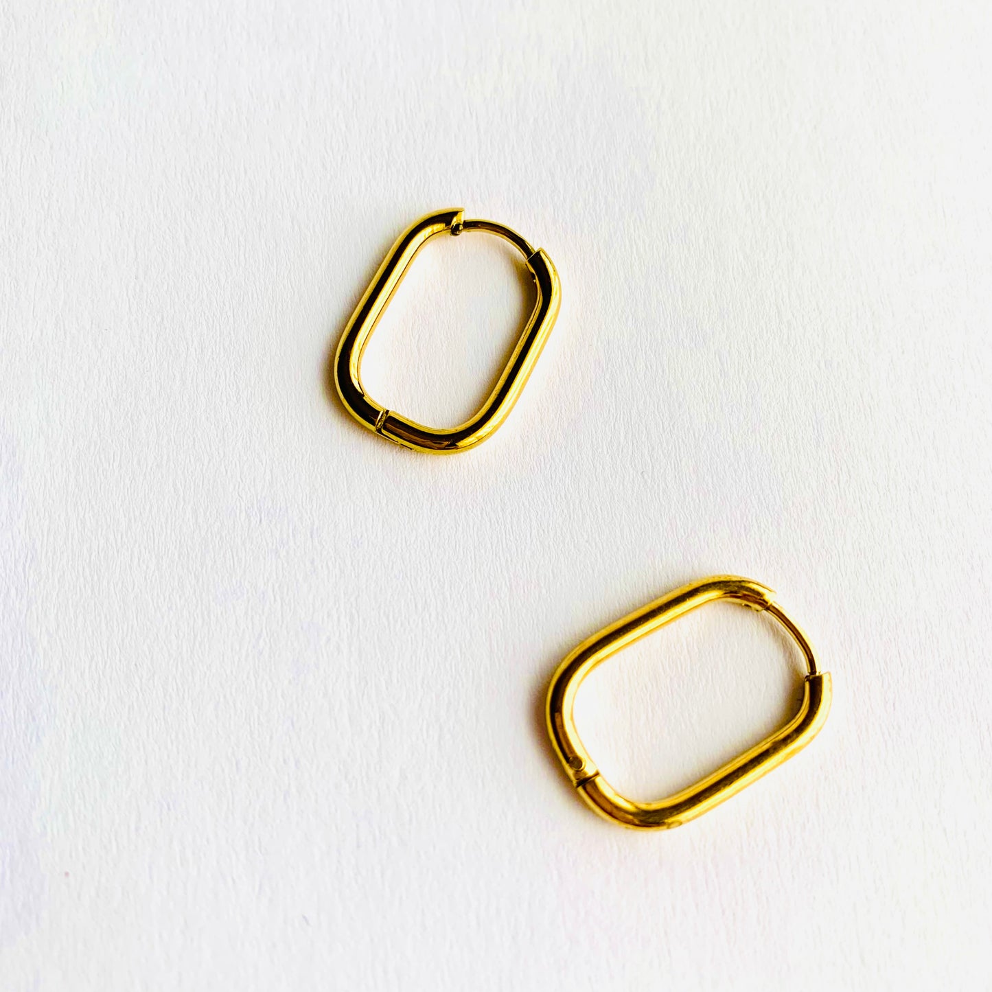 Midi Oval Hoops