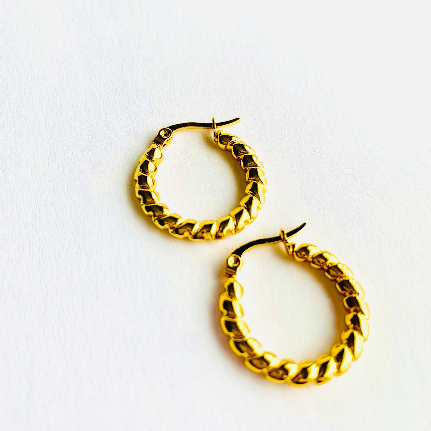 Soft Twist Hoops