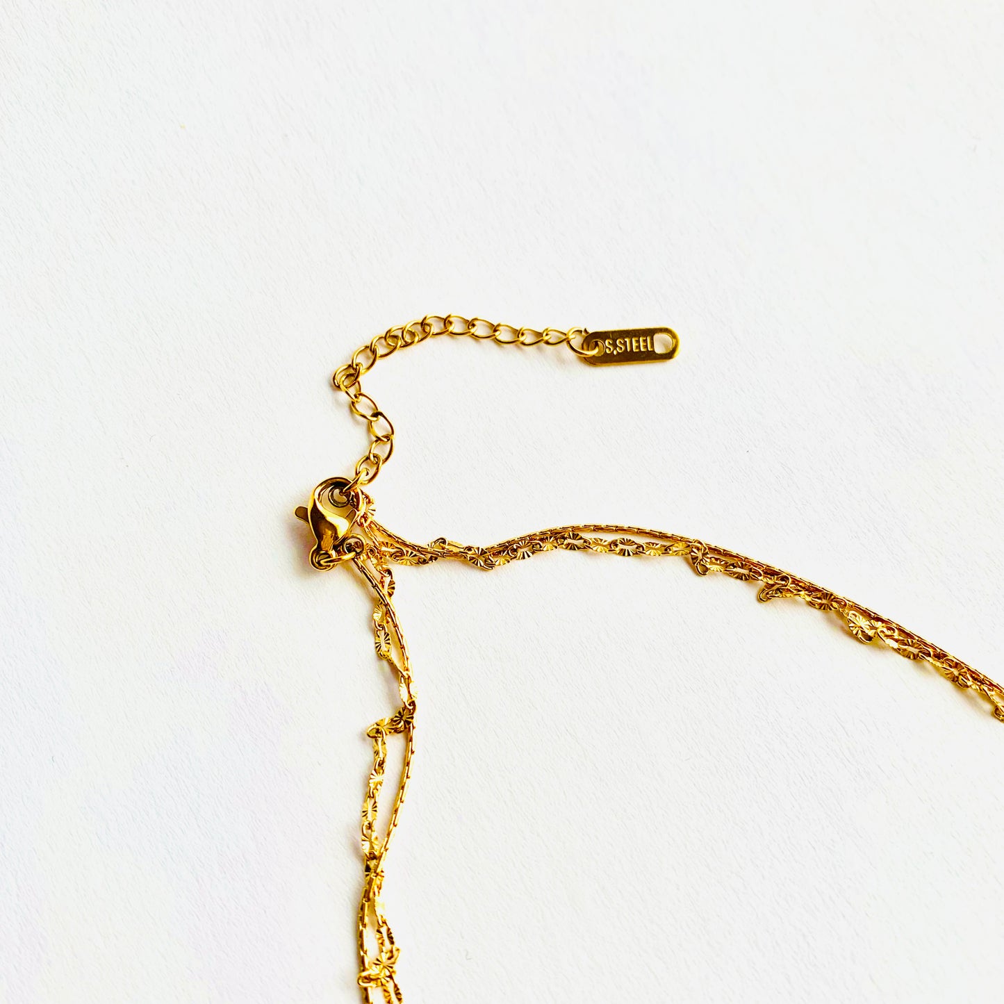 Double Layered Solitaire Pendant Necklace