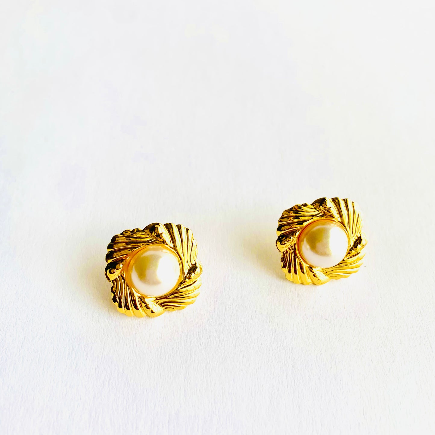 Diana Pearl Studs