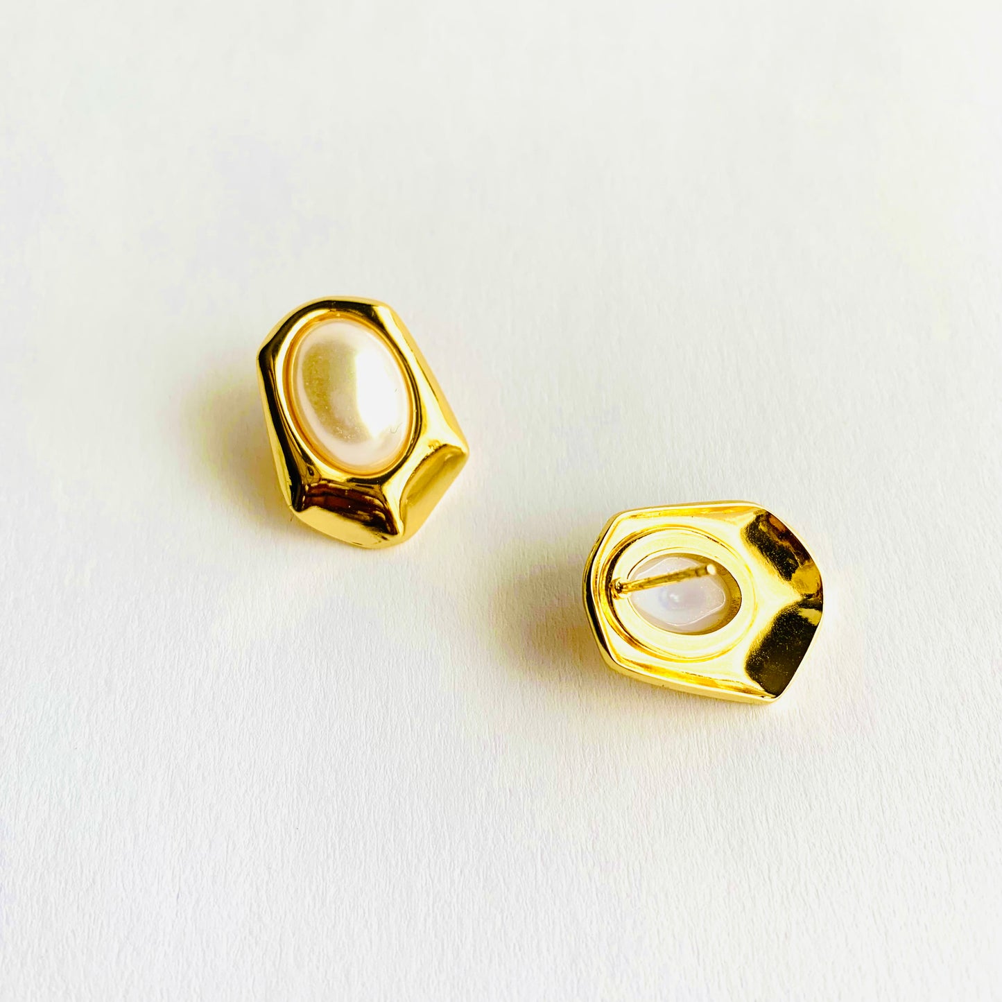 Vintage Pearl Studs