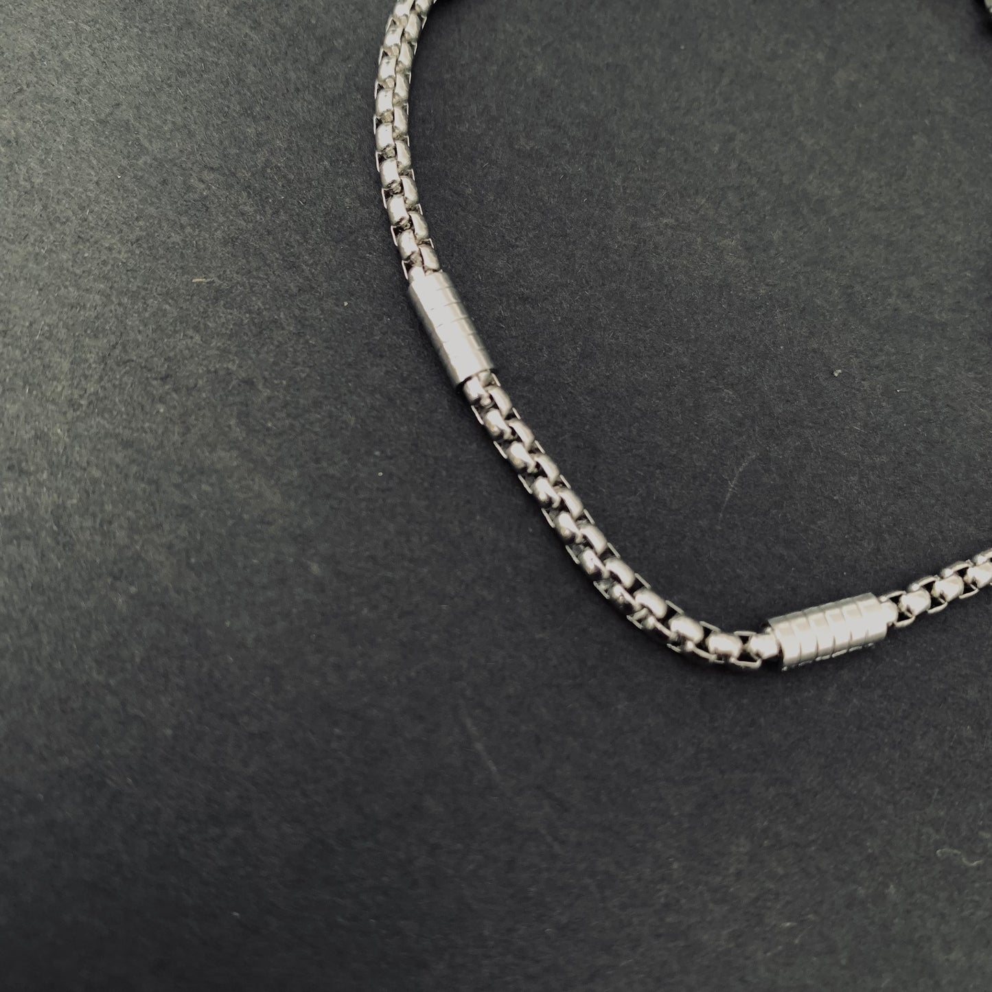 Silver-toned Link Chain Bracelet