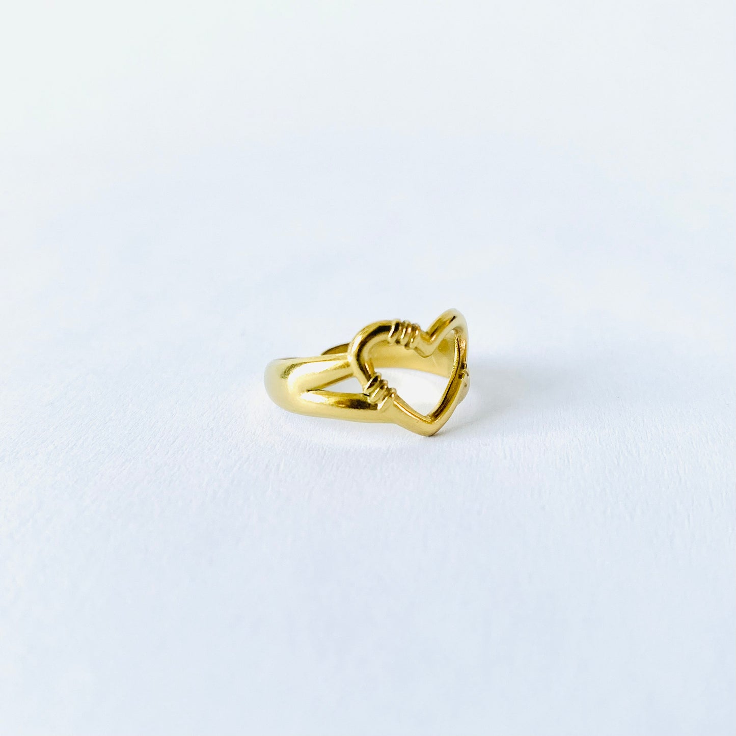 Hollow Heart Ring