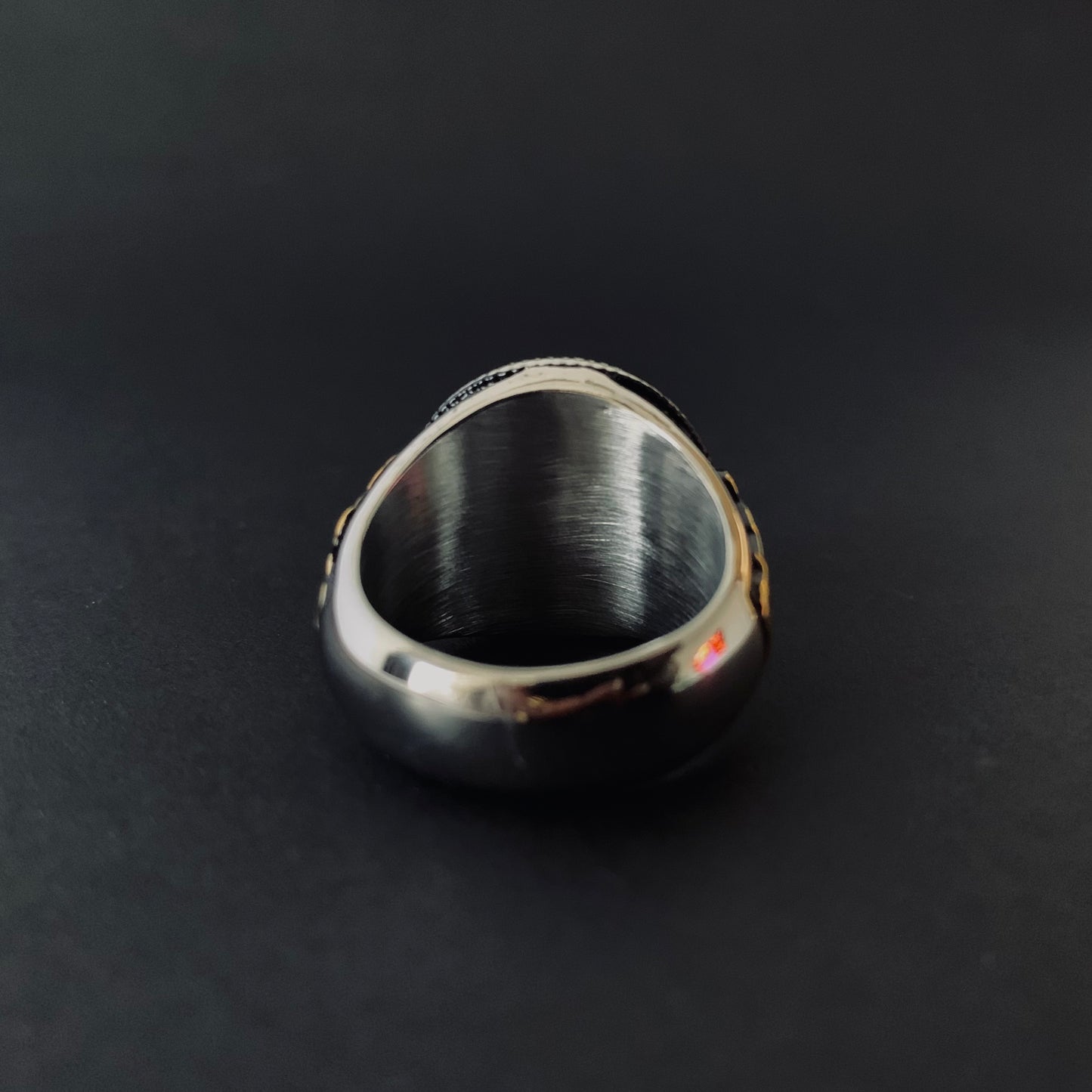 US Marine Corps Signet Ring